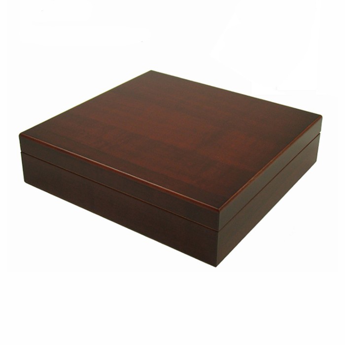 Humidor Brown 23x21,5x6 cm